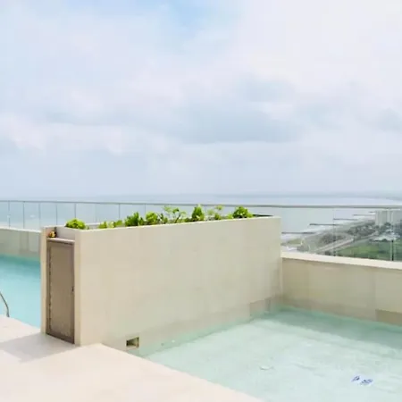 Apartamento Ivory Tide, Sea View, Pool & Coastal Calm